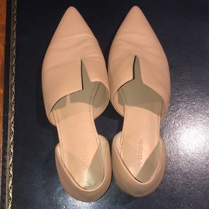 Vince nude flats